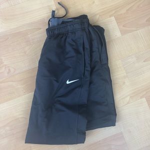 Nike dark grey sweatpants
